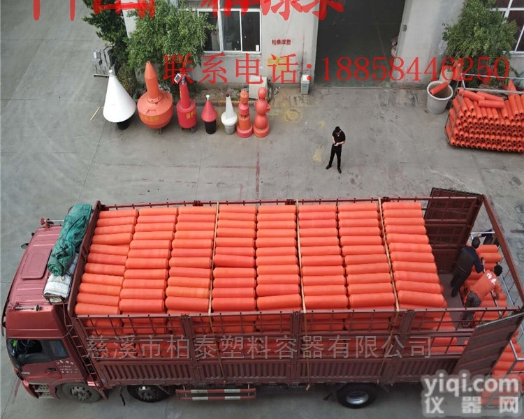 FT  乌东德<em>水电站</em><em>浮筒</em><em>拦污栅</em>/拦垃圾浮漂