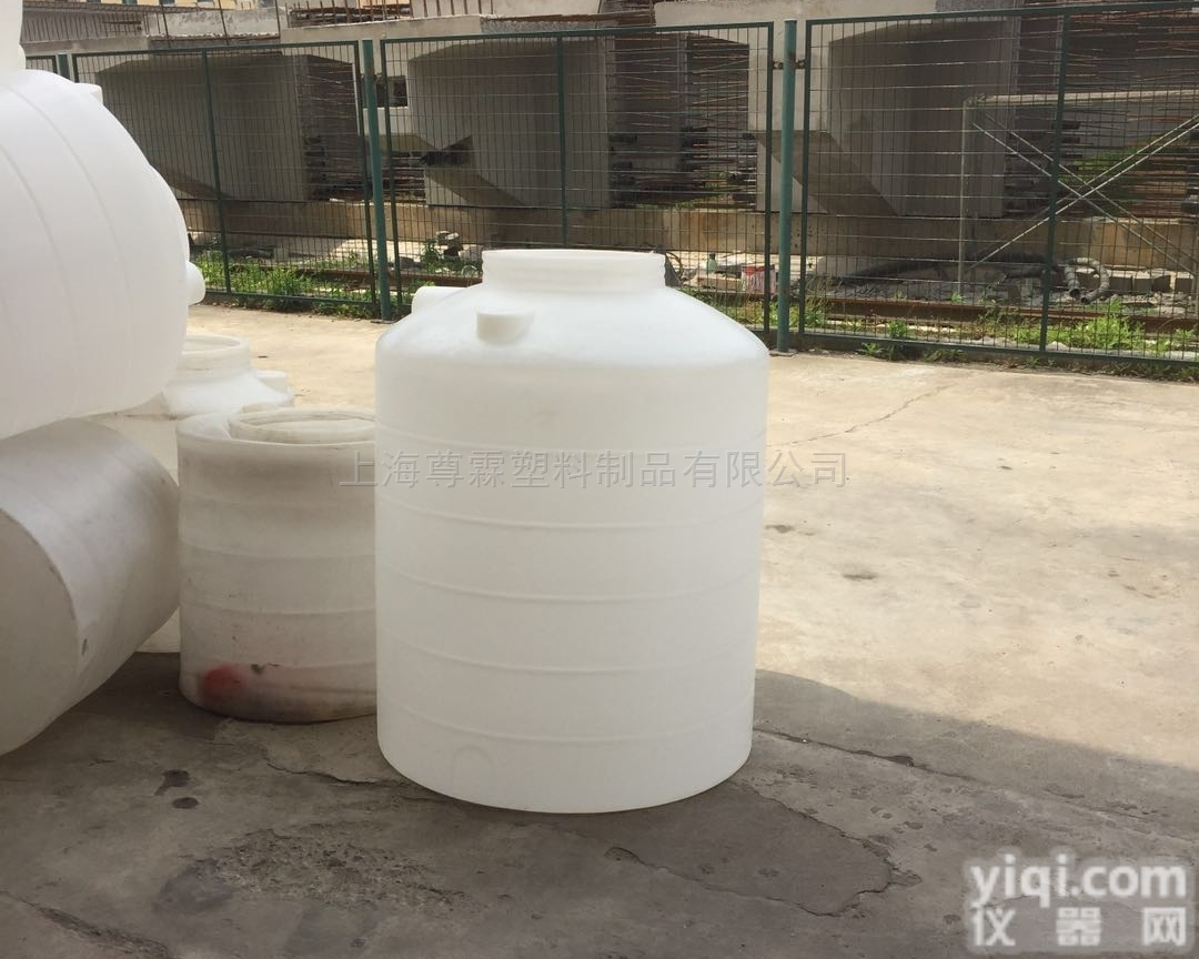 PT-800L  娄底800L<em>塑料</em>水箱<em>直销</em>厂家