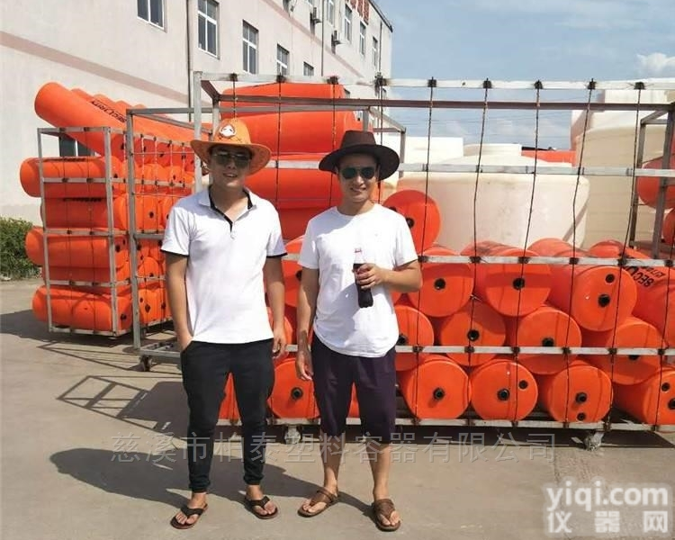 HB500*800  供应<em>核电站</em>拦截网安装浮体发电站污<em>浮筒</em>