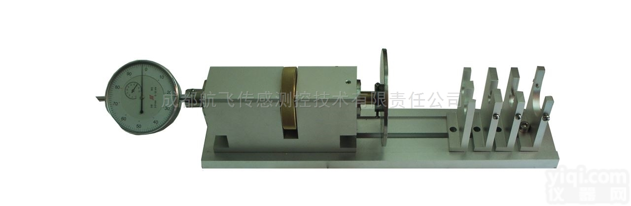 <em>TZ2静态位移校验台</em>