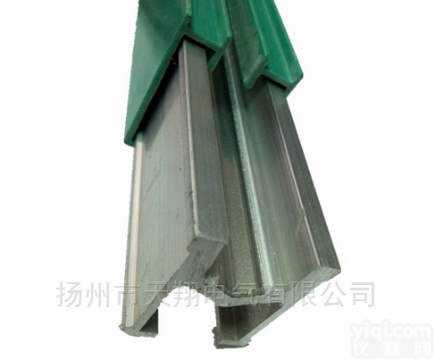 门式<em>起重机</em>HXPnR-H-<em>2000</em>/2500A组合式滑触线