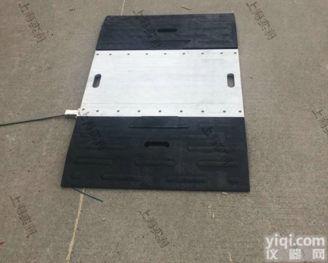 检测<em>轿车</em><em>轮轴</em>静态称重仪/静态轴重检测仪