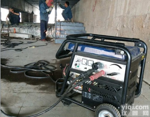 <em>YT250AE</em>  移动式汽油发电<em>焊机</em>