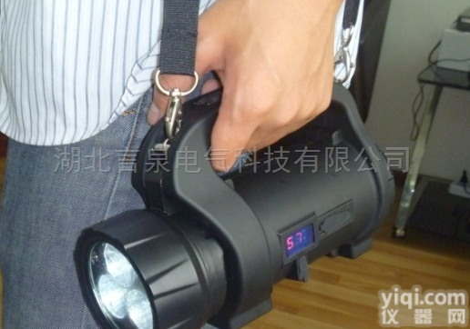 SW2510  手摇发电充<em>探照灯</em>带USB<em>电量</em>显示灯手提