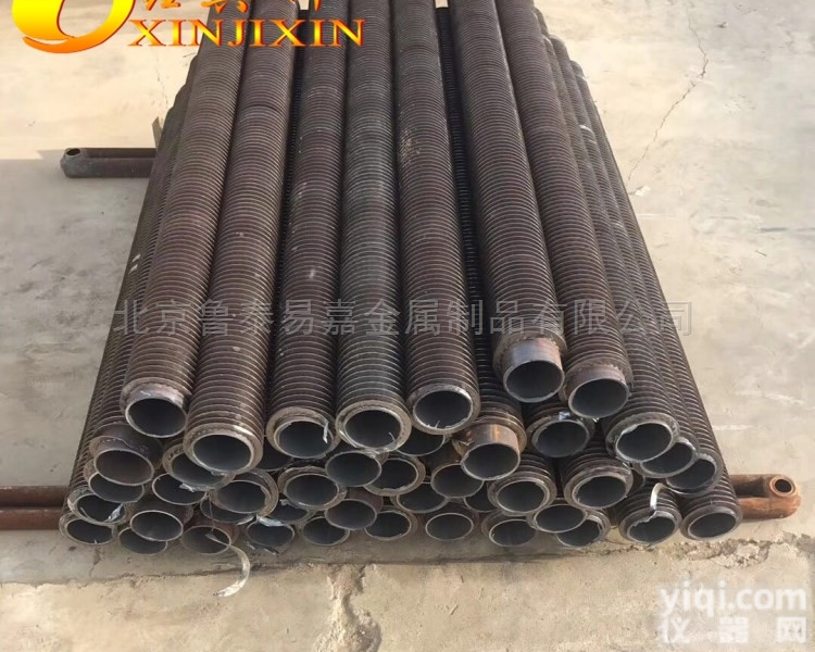 多种  <em>钢制</em><em>翅片管</em><em>散热器</em>鑫冀新暖气片