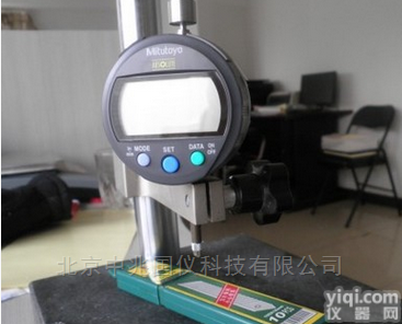 543-395B  Mitutoyo/三丰毛皮/软材料<em>厚度计</em><em>测厚仪</em>