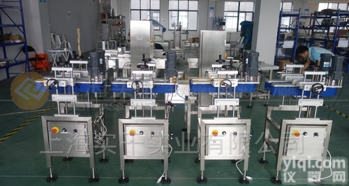 <em>夹持</em><em>输送机</em>  喷码<em>夹持</em><em>输送机</em>价格 机械手<em>夹持</em>传输机