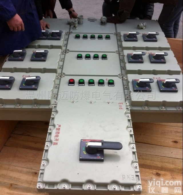 BXQ防爆拼接<em>配电</em>箱<em>装置</em>