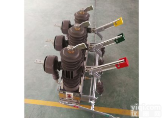 ZW43-12-10KV  ZW43-12-10KV<em>小型化</em>高压<em>真空</em>断路器