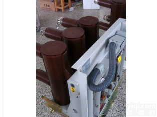 10KV  <em>户内</em>10KV高压<em>断路器</em>保护开关柜手车式VS1