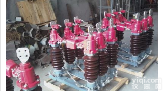 GW4-<em>40</em>.5  防污型35KV高压<em>隔离开关</em>带接地GW4-<em>40</em>.5型