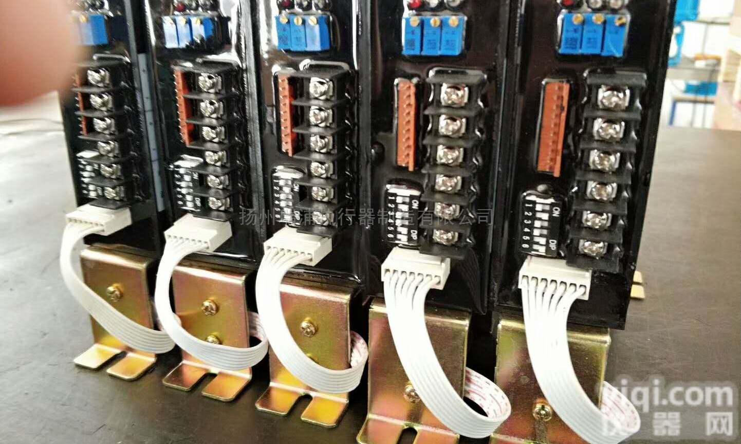 扬州瑞浦  RPD-201 电子式直<em>行程</em>电动执行器<em>控制器</em>