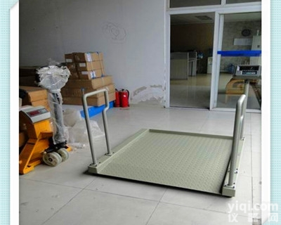 松江第四人民医院轮椅称重300<em>公斤</em><em>电子地磅</em>