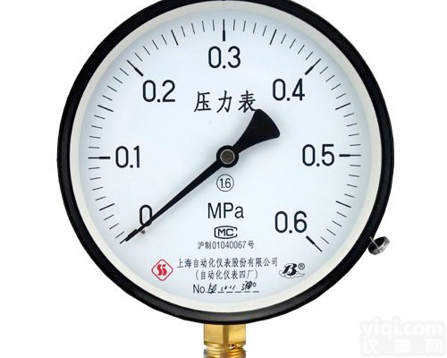Y-250  <em>普通</em><em>压力仪表</em>