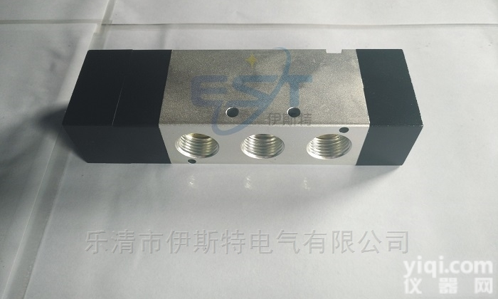 4A430P-15三位<em>五通</em>加压型<em>气控阀</em>
