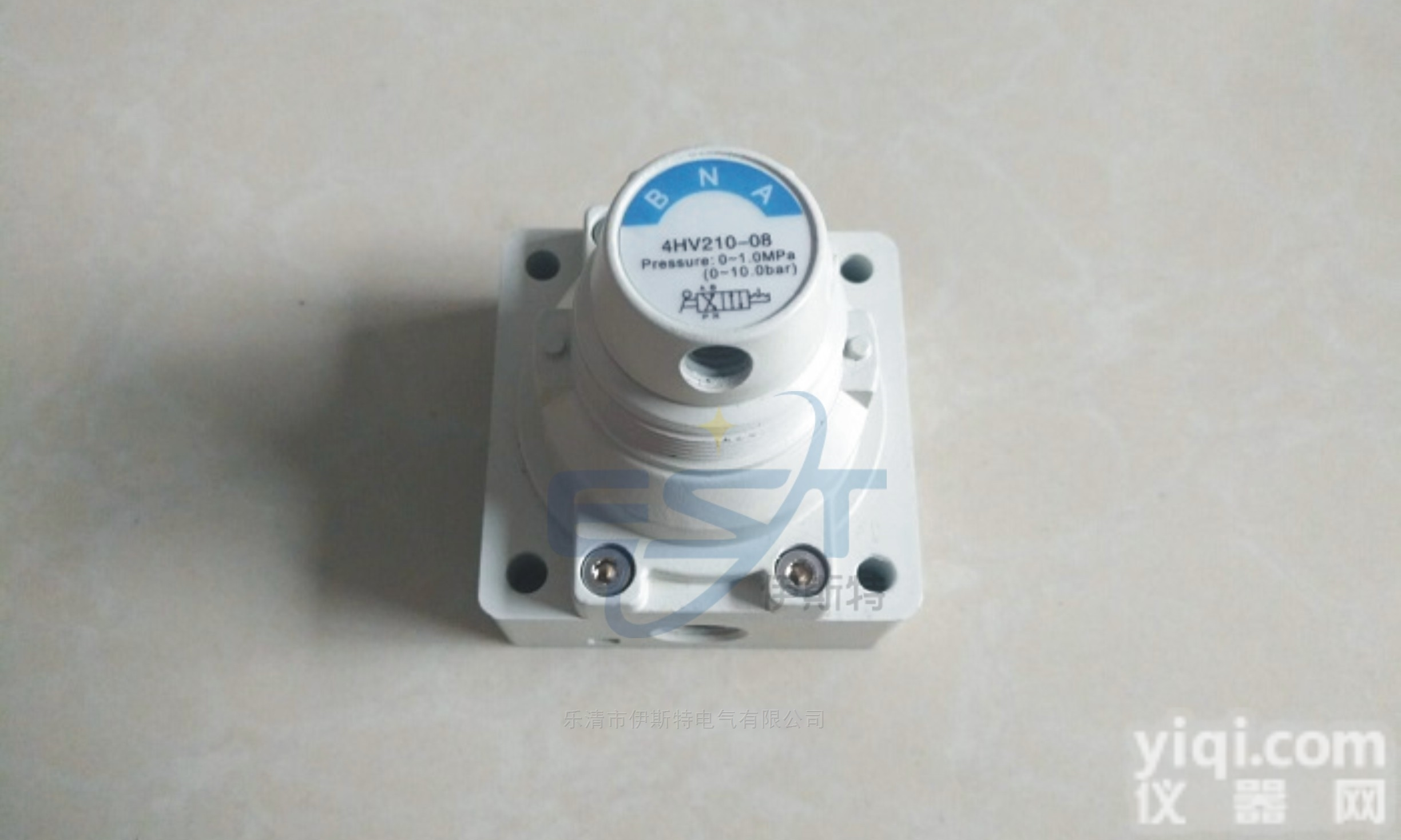 4HV230-<em>08</em>三位<em>四通</em>手<em>转阀</em>