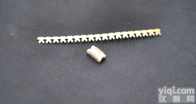 手机零件冲压  <em>冲压件</em>-手机配件冲压