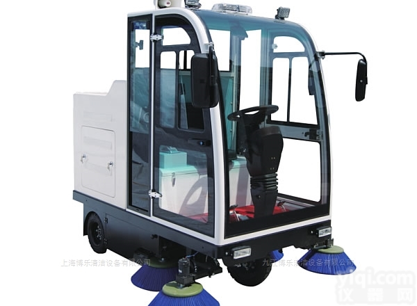 BW8  <em>宁夏</em><em>全封闭</em>驾驶式扫地机