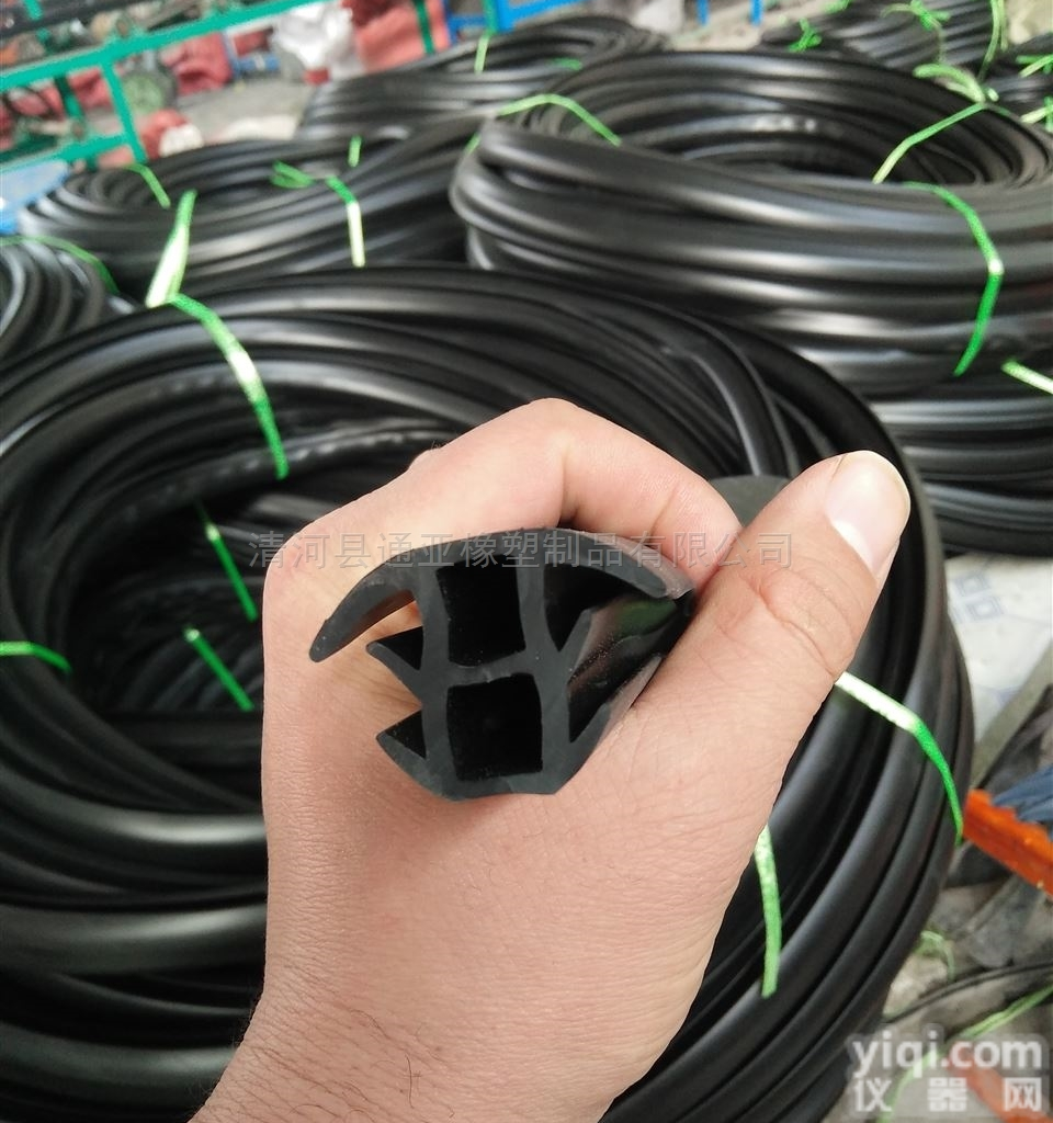 齐全  批发<em>耐高温</em>圆形<em>硅胶</em>密封条