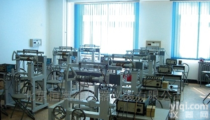 HAD-29302  <em>材料力学多功能试验装置</em>