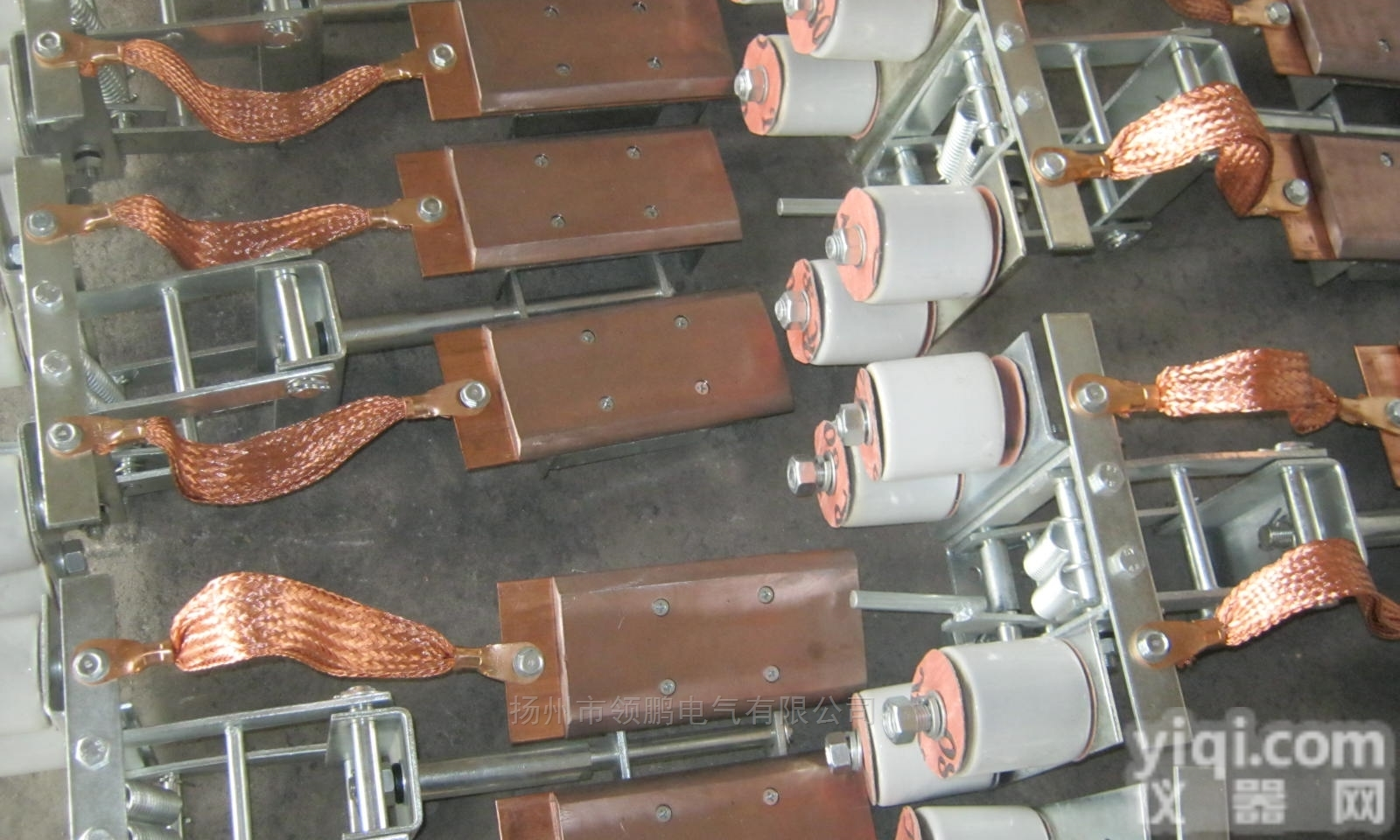 <em>刚体</em>双<em>电刷</em>集电器PB31-DD-II-800A