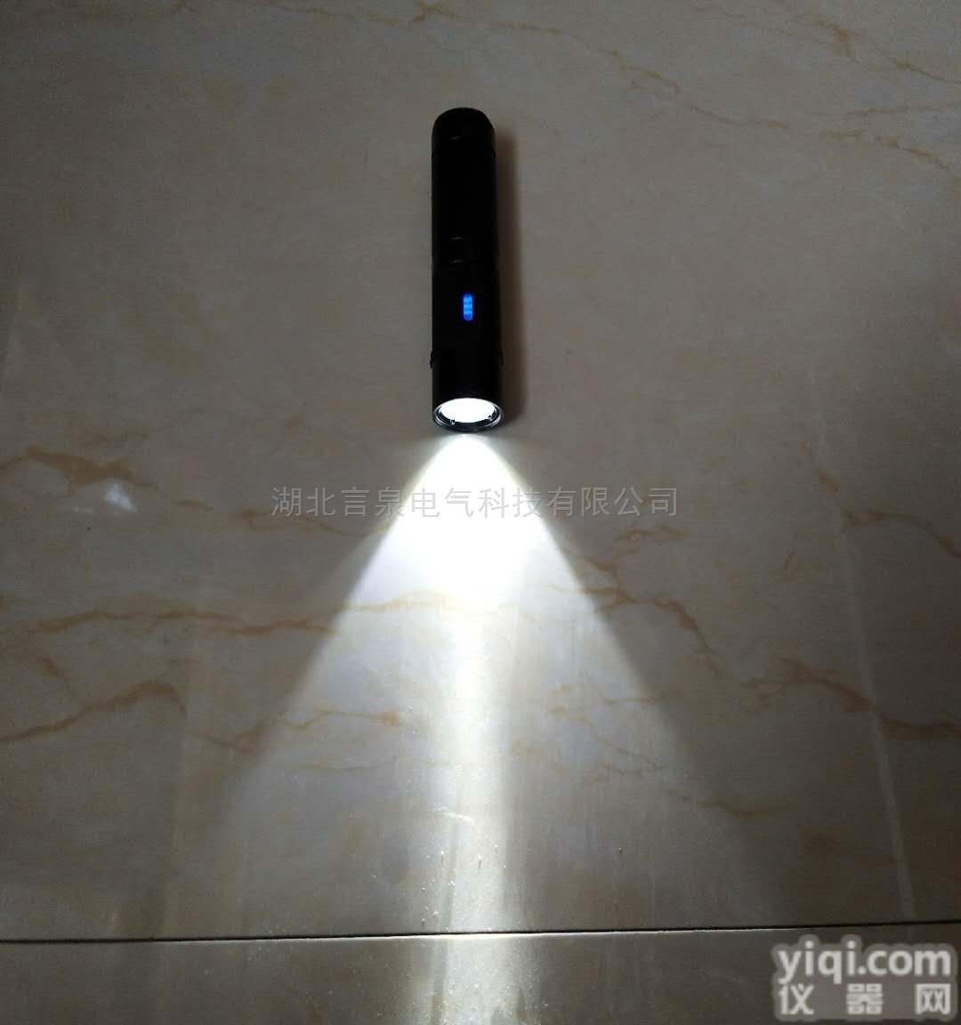 微型<em>防爆</em>手BAD202A电筒<em>佩戴</em>式消防<em>照明灯</em>