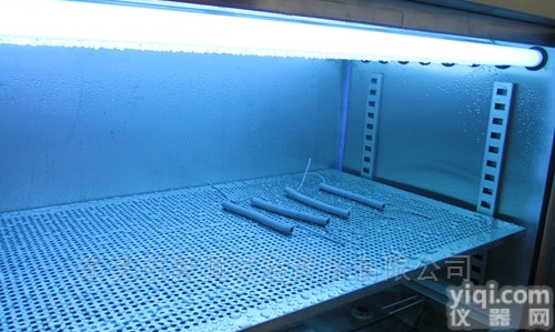 AP-UV  313<em>辐照</em>度<em>试验</em>箱