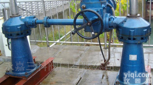 <em>QDS</em>  电动双吊点<em>启闭</em>机