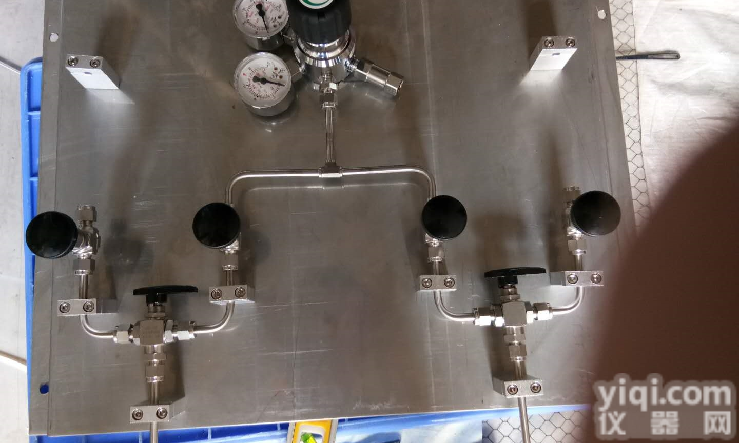 半自动切换板  <em>京南</em><em>华建</em>半自动切换板设计安装