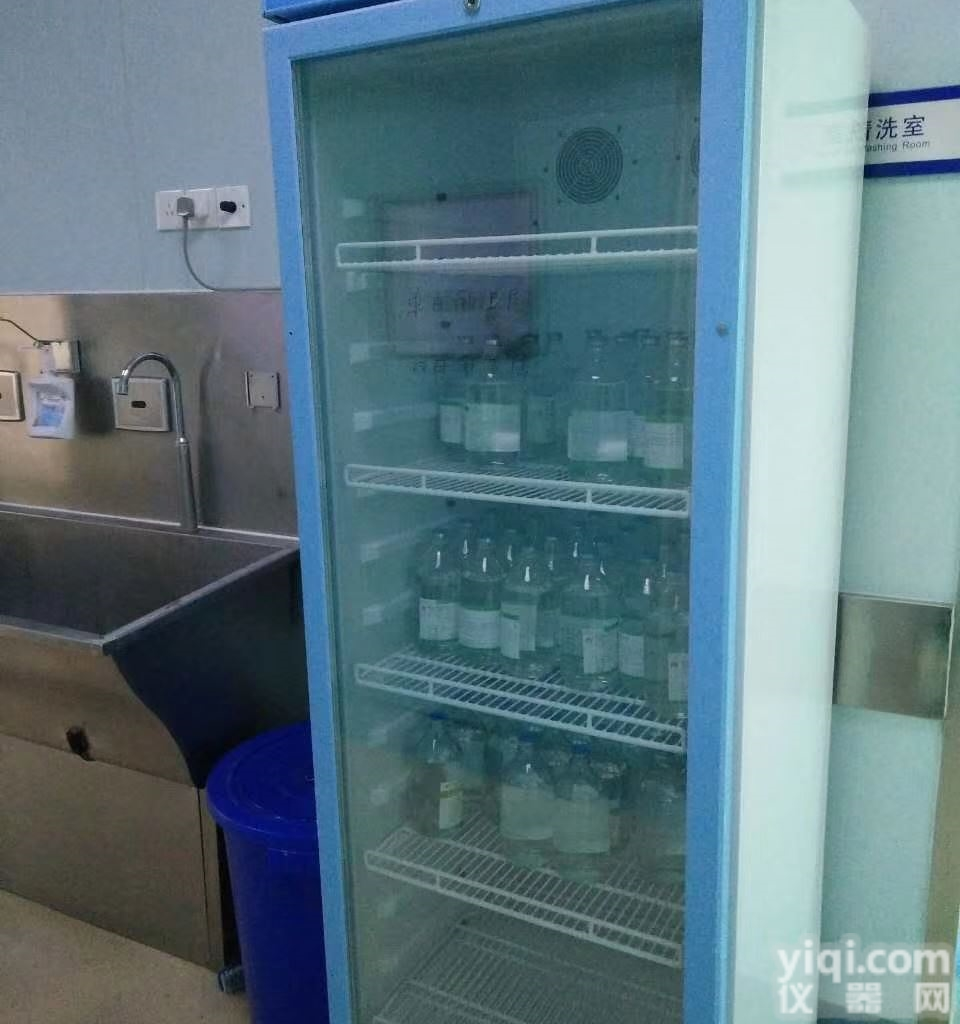 37度<em>生理盐水</em>恒温箱<em>保温</em>柜