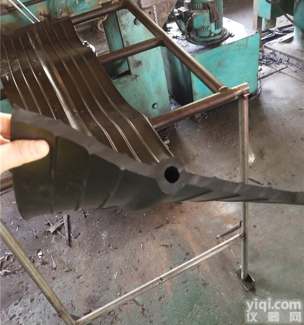 中埋式<em>橡胶</em>止<em>水带</em>  埋入式<em>橡胶</em>止<em>水带</em>CB300*8-30