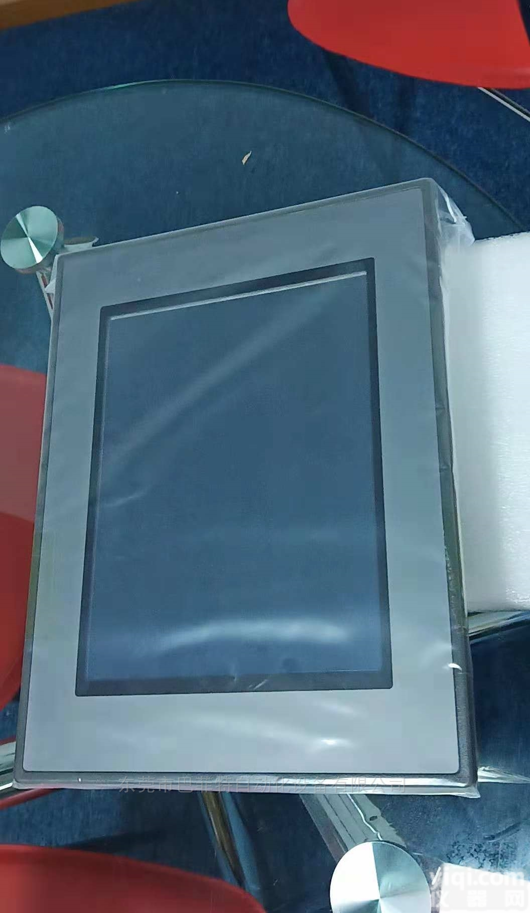 昆仑通泰工控<em>触摸屏</em>现货<em>特价</em>