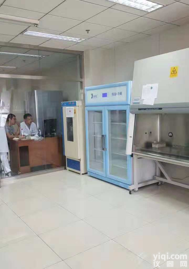 <em>药剂科</em>和检验科<em>冰箱</em>