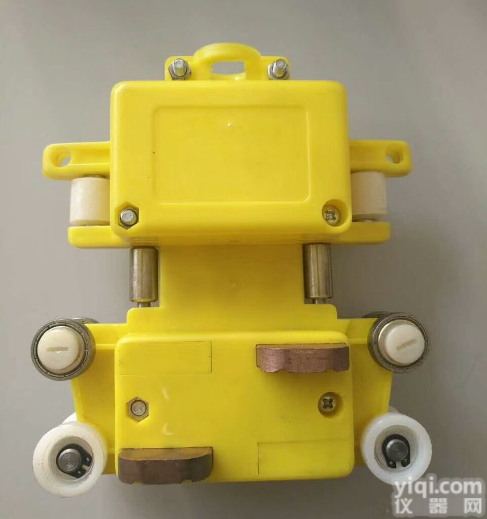 <em>八极</em><em>转弯</em>滑触线集电器