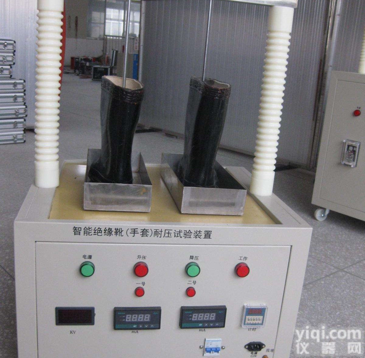 <em>优质</em>-6A <em>智能</em>型绝缘手套（靴）耐压试验装置