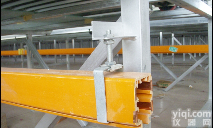 DHG-8-800/<em>1250</em>单极导<em>管式</em>滑触线