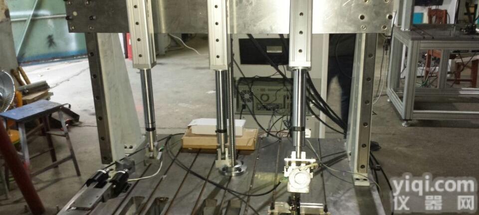 泡沫板抗压抗折<em>试验机</em>天华<em>沧州</em>调试成功