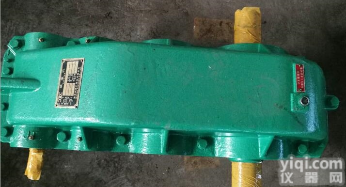 ZSC400<em>减速机</em>  供应：ZSC400-22.4-1齿轮<em>减速机</em>