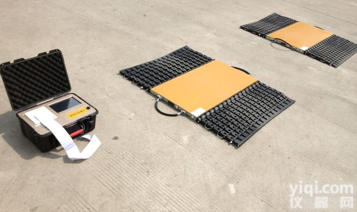 SCS  公路检查站<em>便于</em><em>携带</em>120吨便携式电子轴重秤