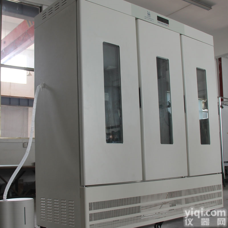广<em>东泰</em>宏（<em>珠江</em>）LRH-1500A-HS恒温恒湿箱