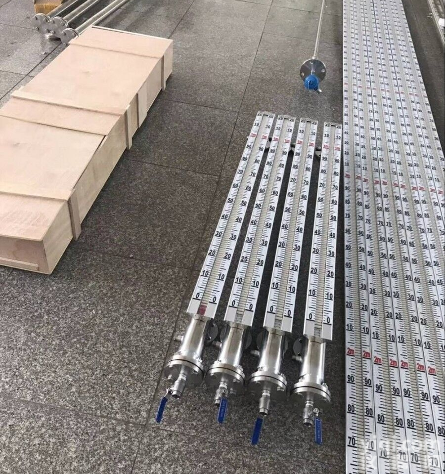 <em>磁浮子</em>柴油<em>液位计</em>带<em>远传</em>