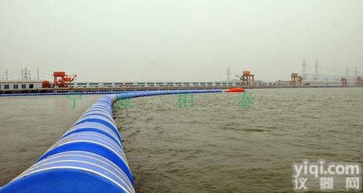 FT  <em>贵阳</em><em>开阳</em>县政府指定河道拦截塑料浮筒