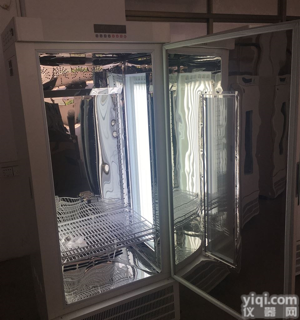 LRH-100-G<em>光照</em><em>培养箱</em> 植物<em>育苗</em>栽培箱