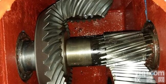 DCY315<em>减速机</em>  圆锥：DCY315-45-1<em>系列</em><em>减速机</em>