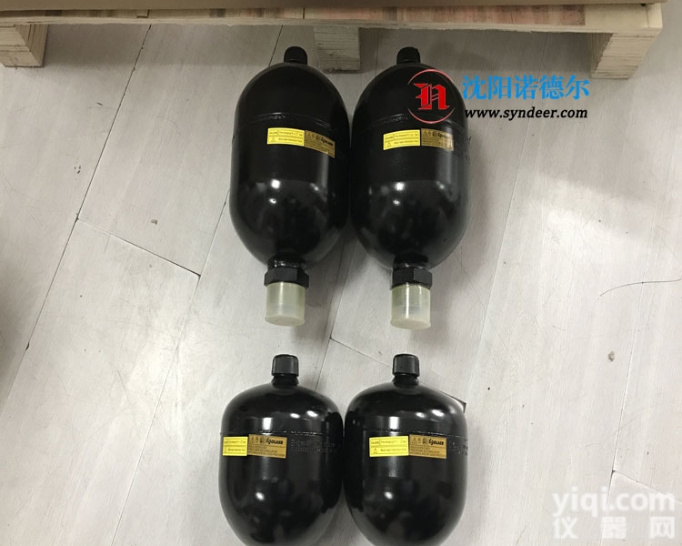 ELM0.75-<em>210</em>/00/AF-01125  风电行业<em>蓄能器</em>ELM0.75-<em>210</em>/00/AF-01125