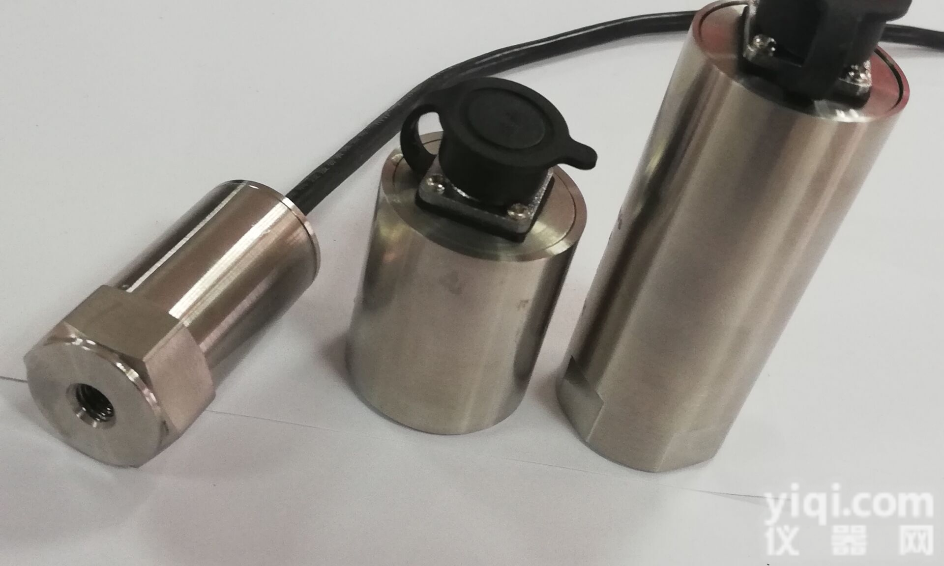 <em>磁电式</em>磁敏式磁阻式霍尔型转速测速传感器