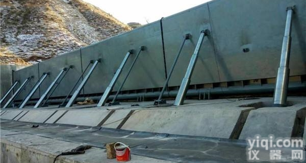 眉山<em>翻板</em><em>闸门</em>公司  眉山<em>翻板</em><em>闸门</em>