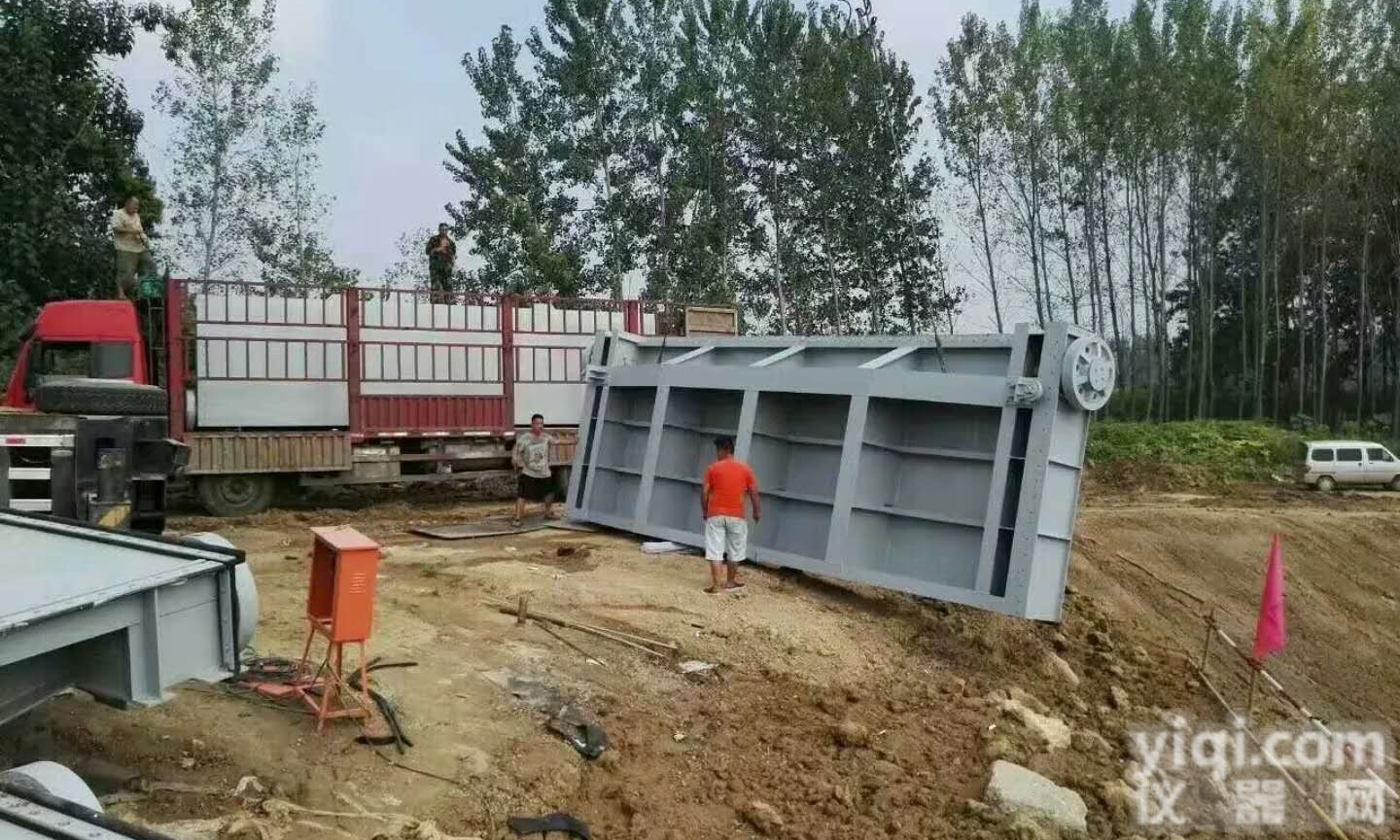 成都手动<em>铸铁</em><em>闸门</em>  <em>雅安</em>手动<em>铸铁</em><em>闸门</em>