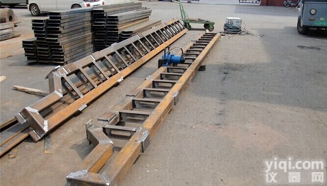 <em>应力</em><em>时效处理</em>机、时效去<em>应力</em>机