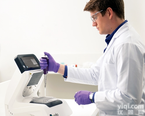 高<em>通量</em><em>单细胞</em>RNA-seq微流控系统